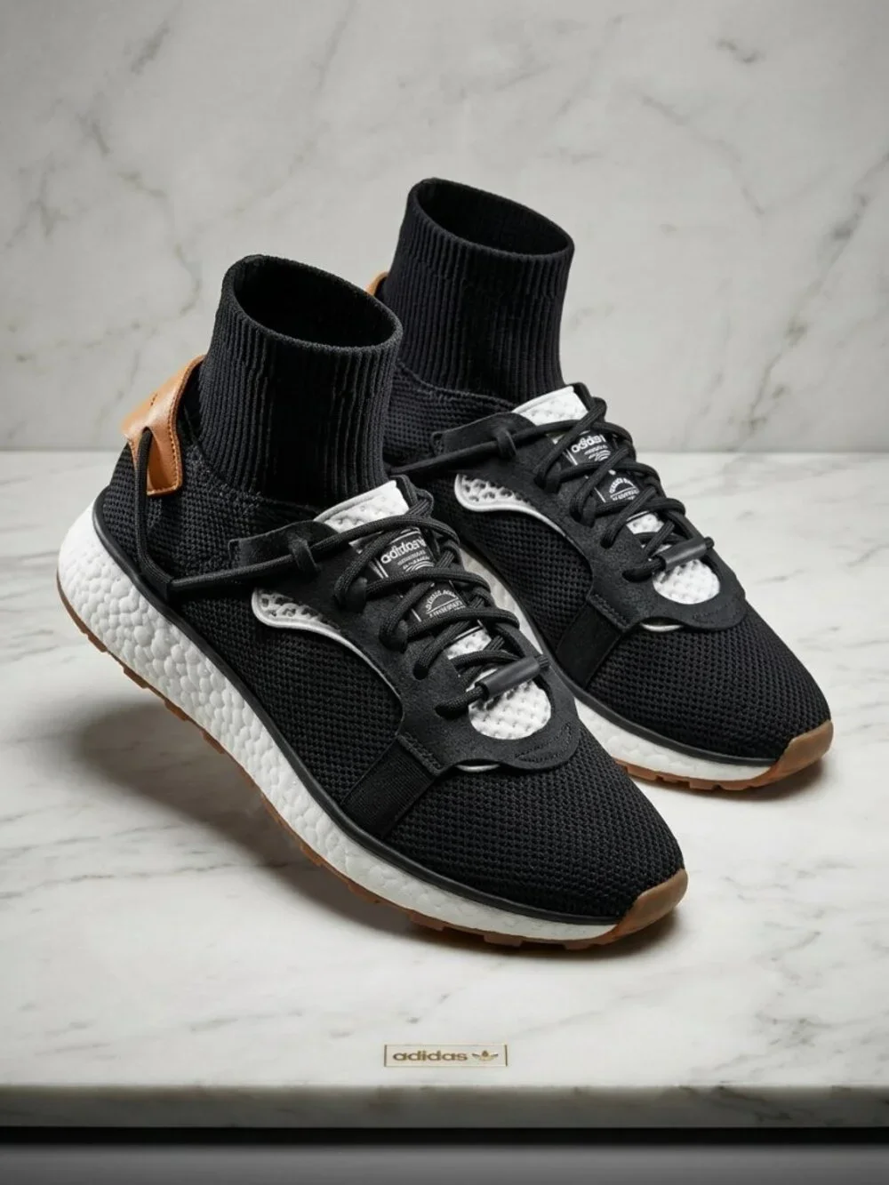 Adidas Originals Alexander Wang AW RUN Black/White/Gum Size 8 VERY RARE! - Picture 1 of 8